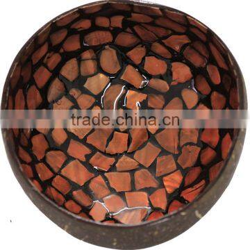 Eco friendly lacquer coconut shell bowl