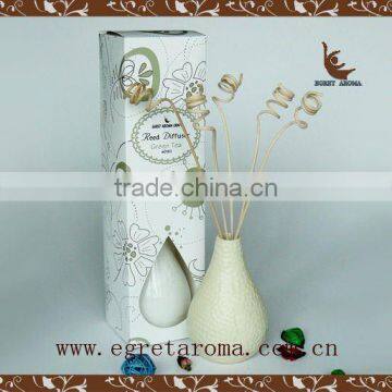 EA3-0862 fragrance diffuser with ceramic bottle curled rattan sticks green tea scent