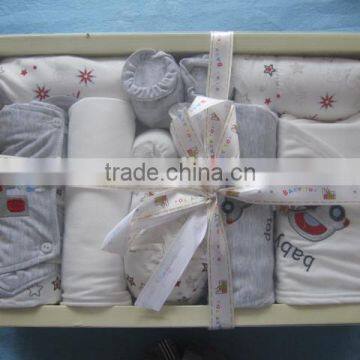 Latest Cute Design Comfortable Newborn Baby Gift Set