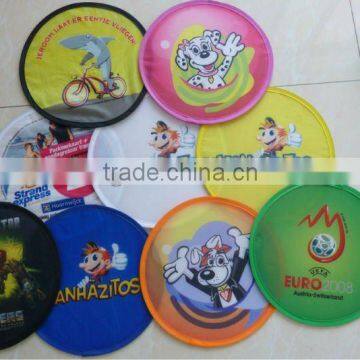 different color fold up frisbee