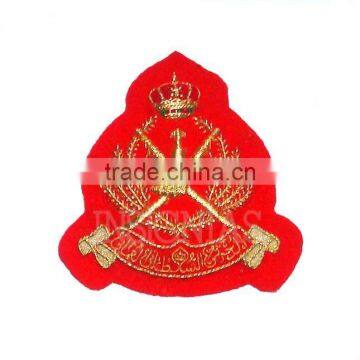 Oman Police Officers cap badge