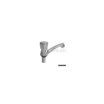 Singel hole basin faucet