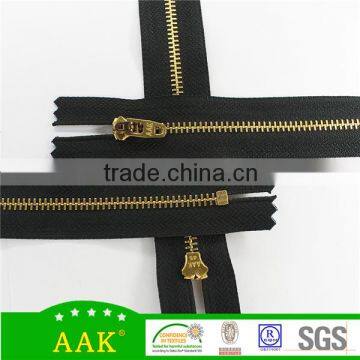 3# Brass Metal Close End With YG Spring Slider Zipper for Clothing