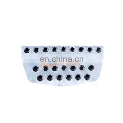 Sinotruk Sitrak C5H/C7H China Heavy Truck Spare Parts 810W61510-0273 Upper Footrest Step