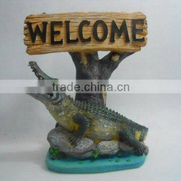 Resin garden/ home decoration of crocodile figurine