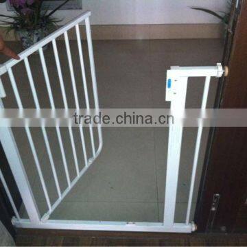 pet friendy safety door gate