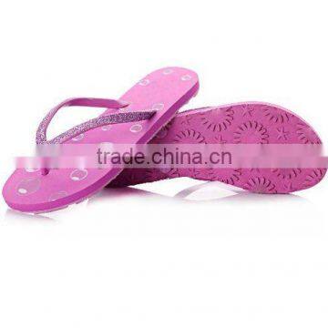 women flat slippers