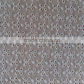 2015 New Design Wholesale Cotton Embroidery Fabric Lace