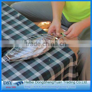 China supplier bbq fish grill net with heat resistant coating handle/bbq grill wire mesh/bbq grill wire netting