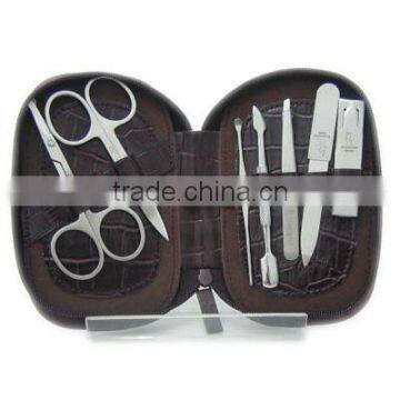 Mini pedicure manicure set in PU case (ST820-2)