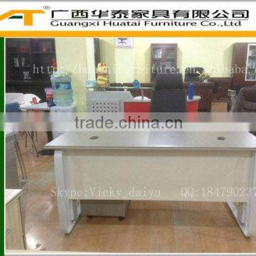 High-end Fashion Office Desk Unique Metal Head Table Furniture