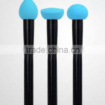 Blue Blender Sponge Makeup Brush