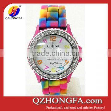 2015 new colorful diamond silicone wrist watch