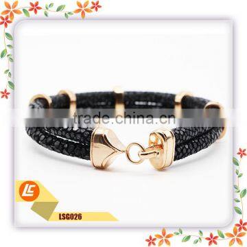 Most Popular Genuine Bracelet Men ,high Class Red Stingray Cord for Watch Lovers,fashion Wrap Bracelets Leather Treaty Bracelet photo-5