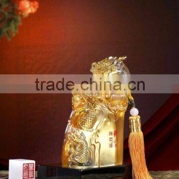 [China Gifts Factory]Liuli Dragon seal office decoration