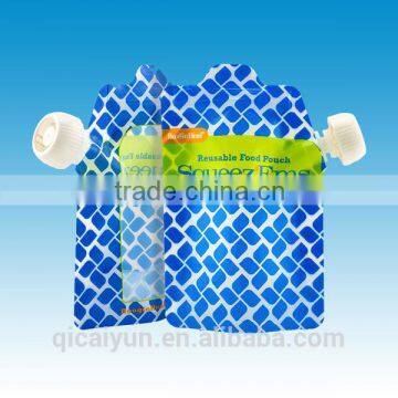 2015 Newly design customized reusable food pouch with spout for baby BPA free                        
                                                Quality Choice