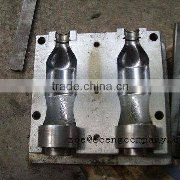 PET water bottle blow mould