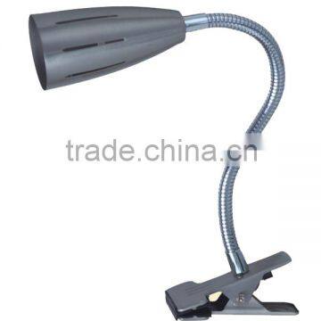 2016 Europe School Use Cheap Bedside LED Clamp Lamp
