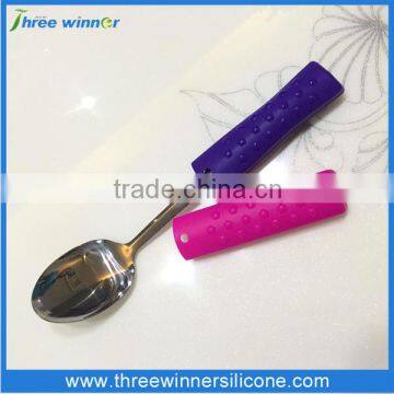 Silicone pot handle holder/silicone sleeve for pot handle