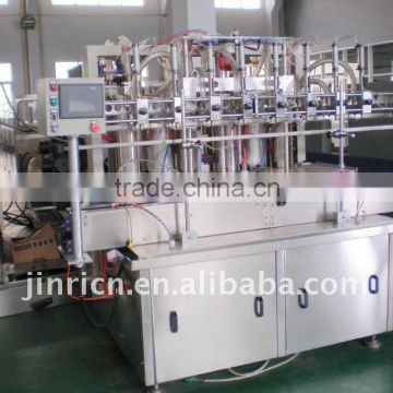 Automatic motor oil filling machine