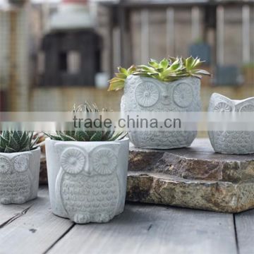 Creative owl animal shape cement flower planter