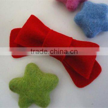 2017 NO SLIP Wool felt hair clip with little red mini bow made in China