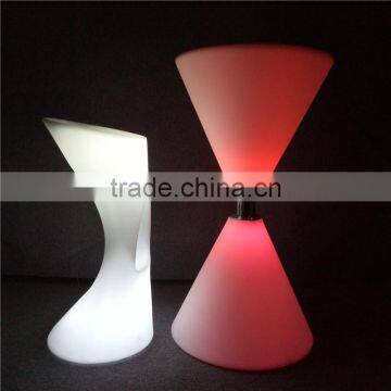 Newly Design High Fashion Wireless LED Plastic DJ Table with Rechargeable Lithium Battery