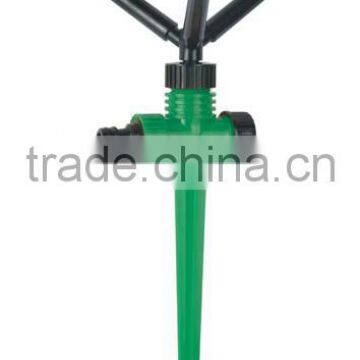 ADJUSTABLE CS-3015 Rotating 3 arm sprinkler with plastic spike plastic lawn sprinkler