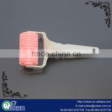 Plastic cake cutter Lattice pastry dough pie crust cutter knife roller/Pastry Lattice Roller cutter of cake tools.