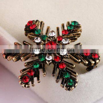 Zm53215a Christmas Snow Brooch Fashion Christmas Decorate Jewelry Snow Crystal Accessory photo-2