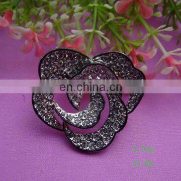 Guangzhou Bailange gift wholesale decorative fashion brooch pins rhinestone crystal