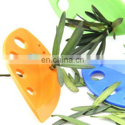 High Quality Vegetable Tool Plastic Leaf Herb Stripper photo-2