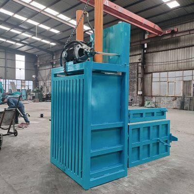 Ventes directes de la fabrique. Presse hydraulique verticale pour le recyclage de papiers usagés et de bouteilles en plastique pour boissons, pour usage domestique photo-4