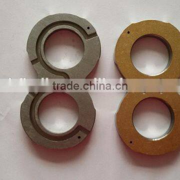 Bimetal thrust plate for gear pump