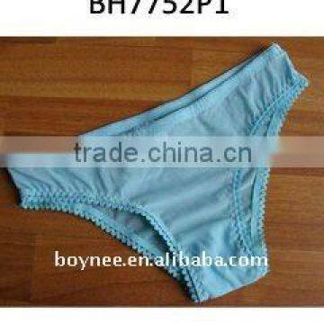 Fashion women's brief