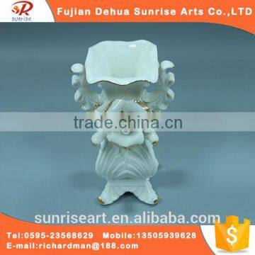 White high glazed ceramic flower vase