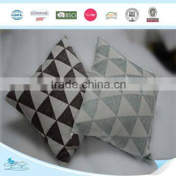 Hot Sale Custom Design Jacquard Canvas 100% Inner Shell Polyester Filled Decorative Pillow