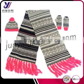 Wholesale winter fashion women knitted scarf beanie and glove sets knitting sets (can be customized)