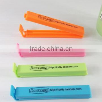 Plastic bag closure clip/Swive plastic clip/Small food bag plastic clip