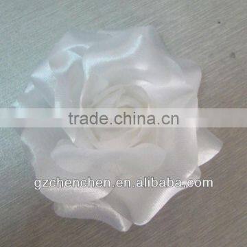 pin artifical rose