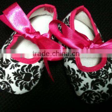 damask printed newborn baby crib shoes baby shoes infant shoes toddlers shoes