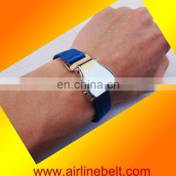 fashion style gps bracelet for children