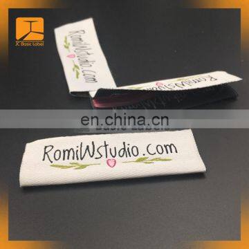 Personalized Design Small Size Round Corner Charm Woven Label for Umbrella photo-3