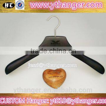 YY0516 china supplier brown vintage wooden hangers for clothes with laser logo                        
                                                                                Supplier's Choice