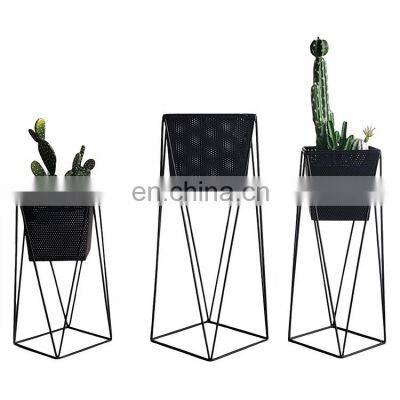 Indoor Corner Stand For Plants Geometric Black Metal Flower Pot Stand Flower Planter Floor Stand For Home Decor