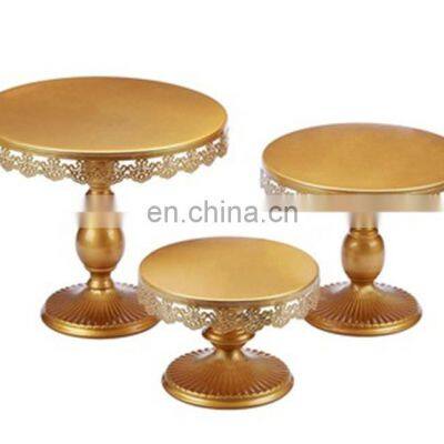 China Modern Mini Metal Round Glass Silver Plated Wedding Cup Cakes Stand Gold