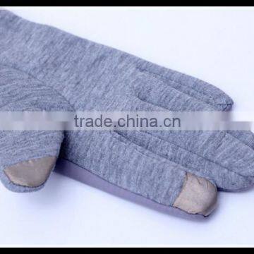 Ladies Grey Feather Cloth Touch Finger Hand Gloves photo-3