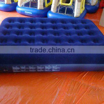 Hot Sale Inflatable Flocked Air Bed/comfortable&PVC Inflatable Flocked Bed photo-3