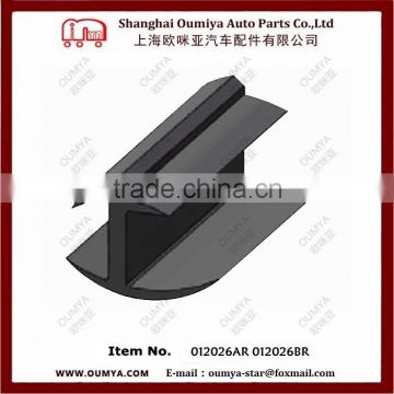 Waterproof EPDM Rubber Extruded Strips Truck Door Seals 012026AR 012026BR