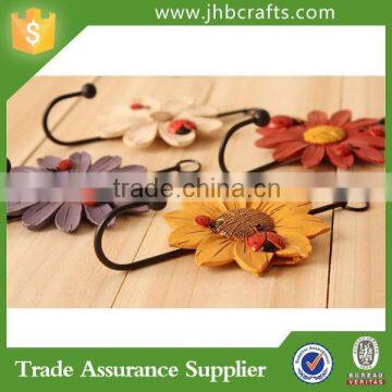 Custom Wholesale Resin Flower Hook Home Decoration